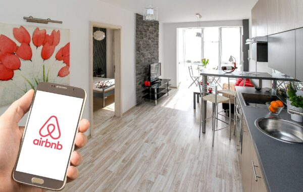 Francezët kryesojnë Airbnb