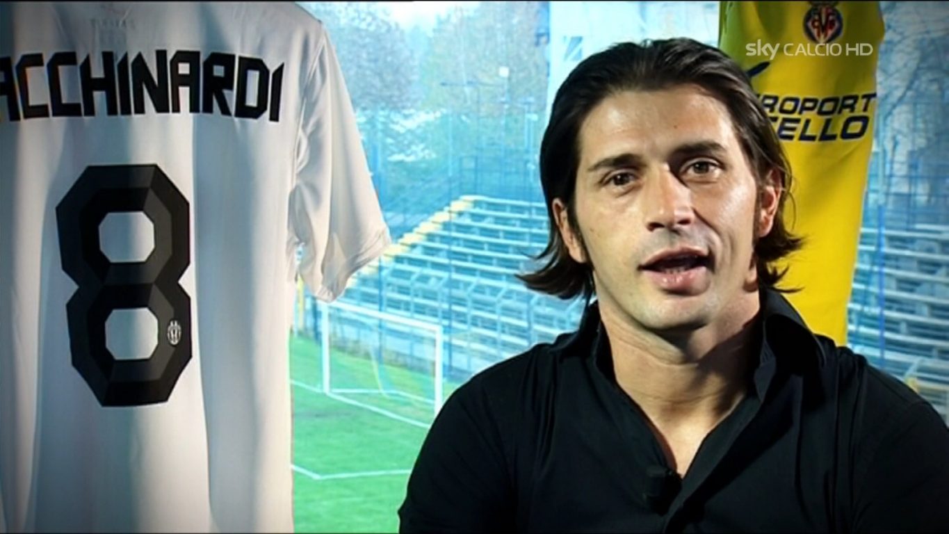 Tacchinardi  skarcon  Vlahoviç  Juventusi të mos shohë më pas  do të merrja Kolo Muani dhe Sørloth