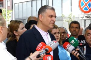 Seanca të jetë publike!