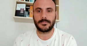 Gazetari  Shumica e pjesëmarrësve nga Kosova në protestë janë mbështetësit e Lëvizjes Vetëvendosje
