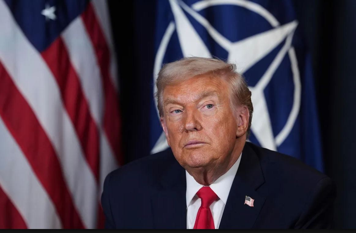 Irani sulmoi Izraelin  reagon Donald Trump