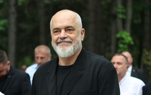 Rama reagim të ashpër për regjimin