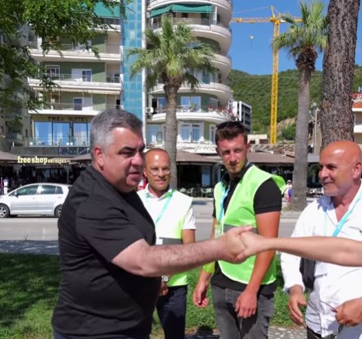 Kontrolle në plazhin e Vlorës  paralajmërim bizneseve që zënë hapësirat publike
