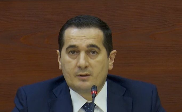qasjen pro aktive në