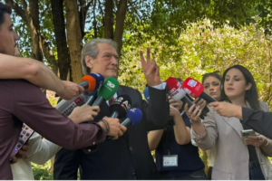 qenë kurrë non