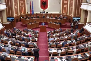 për heqjen e “non gratës”