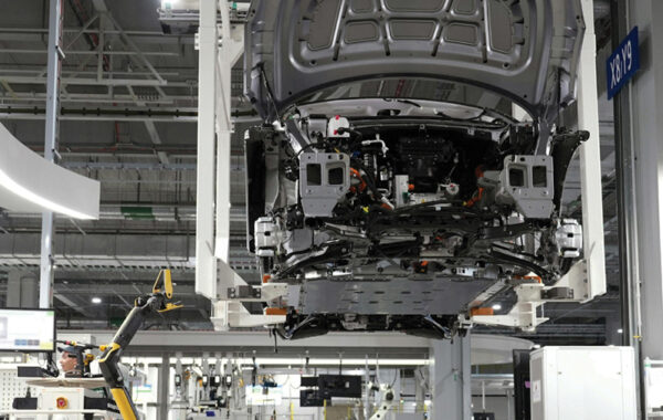 Modeli i suksesshëm i “automotives” i