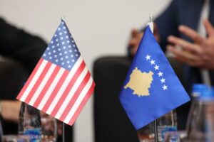 Amerika i kërkon Kosovës të bëhet