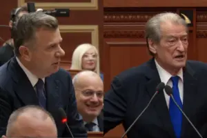 i ftuar në