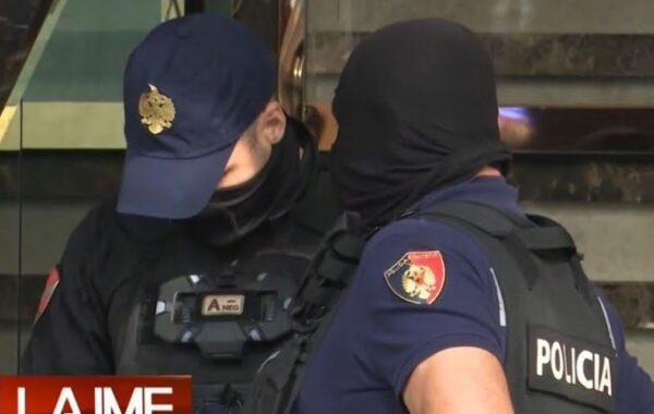 sekuestrohen mbi 400 gramë