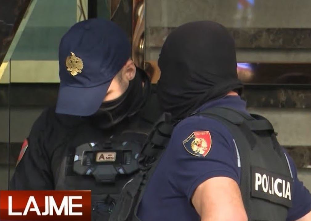 Arrestohen 4 persona në Tiranë  sekuestrohen mbi 400 gramë kokainë