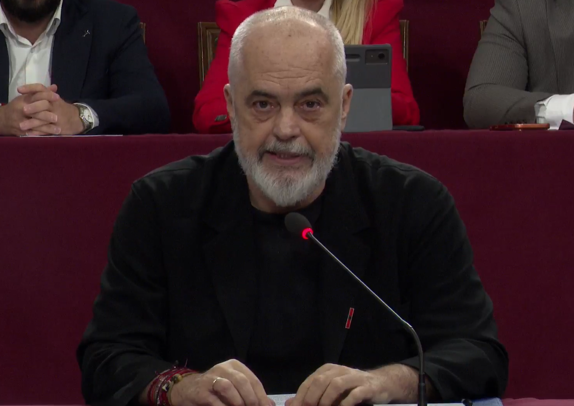 Projekti në Zvërnec  Rama  Po sulmohet nga forca të brendshme dhe të jashtme që nuk e duan Shqipërinë në këtë nivel zhvillimi