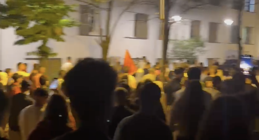 Nga Kryeministria te Qyteti Studenti  jehon thirrja  Rama jep dorëheqjen 