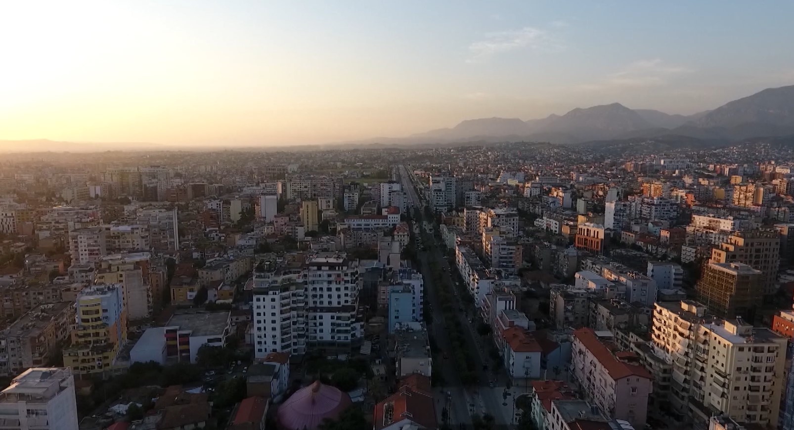 Numri i pronave të shitura ra me 35  në gjysmën e dytë të 2025