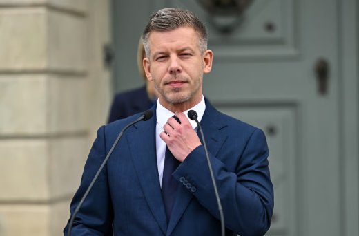 Hungaria sinjalizon rivendosjen e marrëdhënieve me Ukrainën  Magyar  Jemi gati të hapim një kapitull të ri