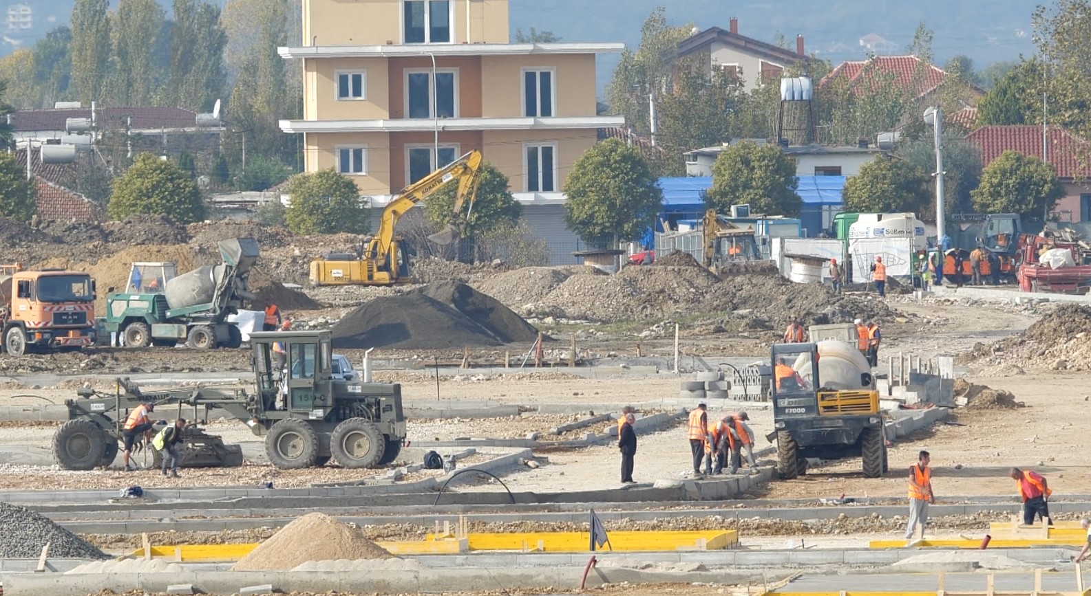 Rriten kostot në ndërtim  ndikimi më i madh nga pagat dhe nafta