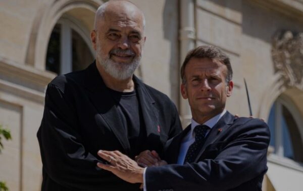 në Pallatin Elysee