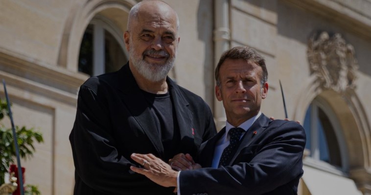 në Pallatin Elysee