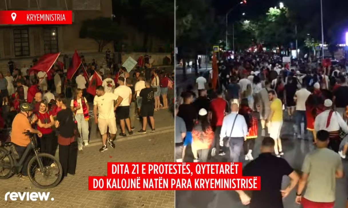 Protestuesit qëndrojnë në shesh  pritet ta gdhijnë para Kryeministrisë  Marshime edhe në rrugët e Tiranës