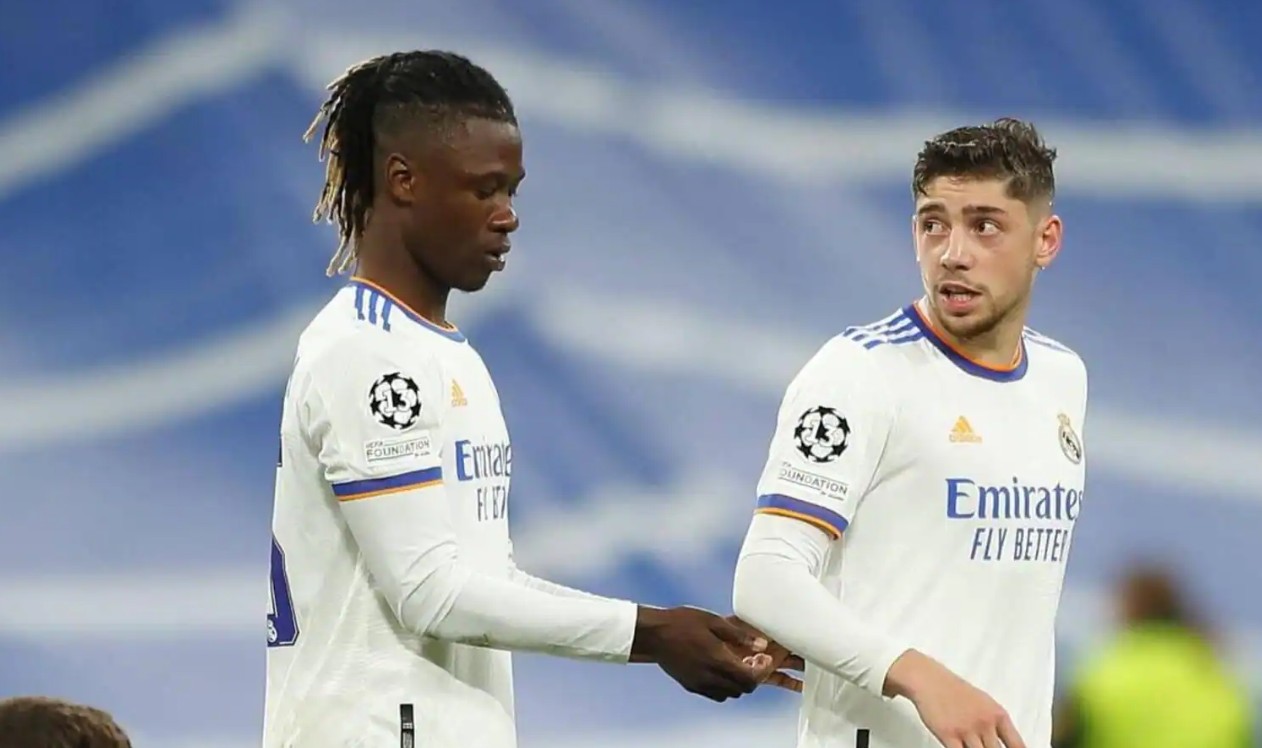 Mourinho nuk i do në skuadër  dalin në treg Camavinga dhe Valverde  Zbulohet çmimi i vendosur nga Real Madrid