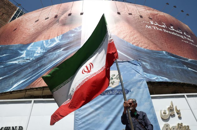 SHBA të goditën bazat iraniane  Teherani i kundërpërgjigjet me sulm