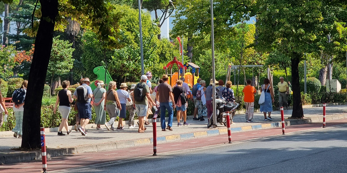 Turizmi, strukturat akomoduese shënojnë rritje 19,7%