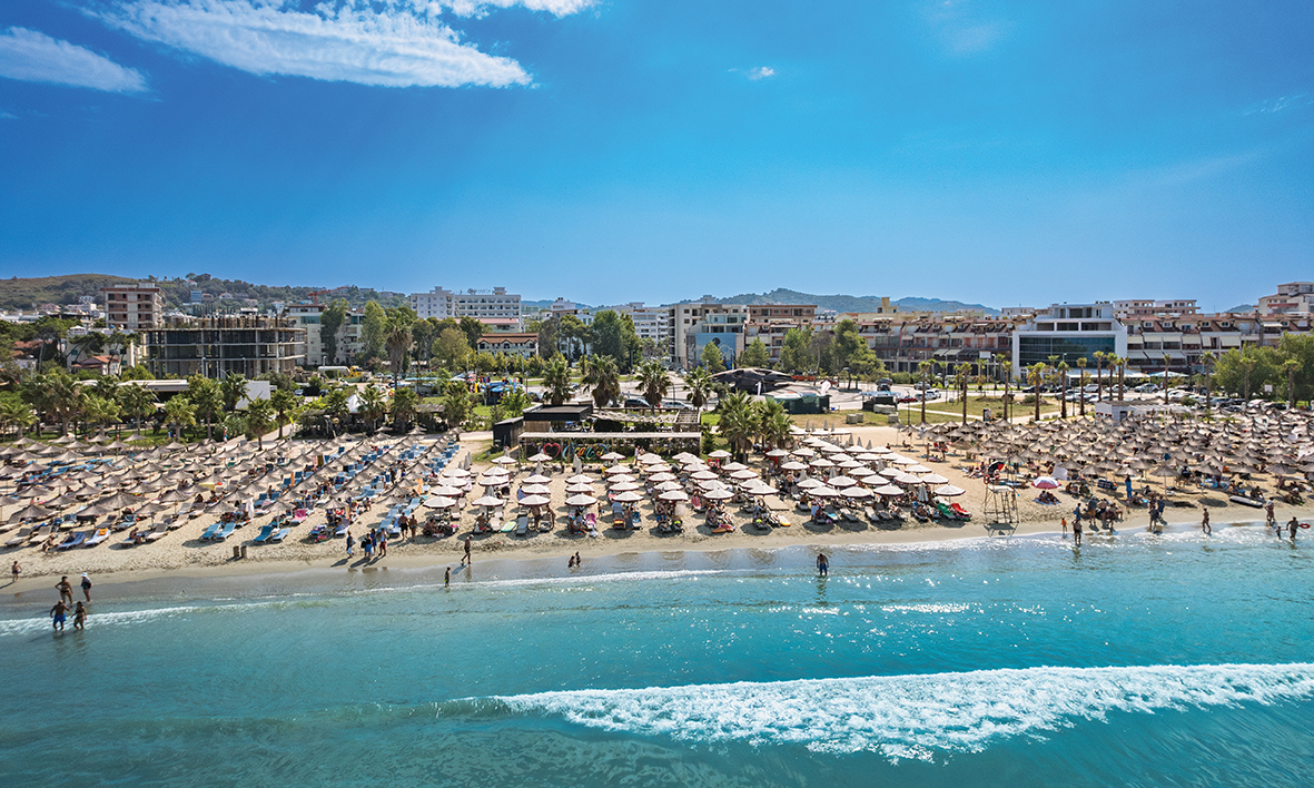 Turizmi shqiptar 2015 2025  Një dekadë transformimi mes bumit dhe sfidës së qëndrueshmërisë