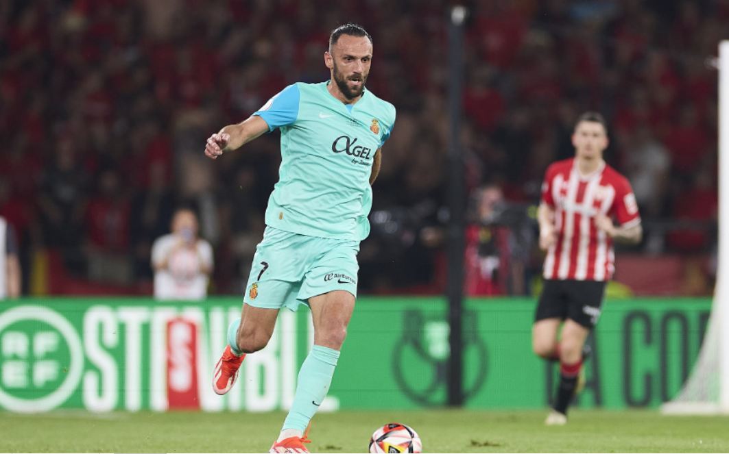 Vedat Muriqi transferohet te Fenerbahçe 