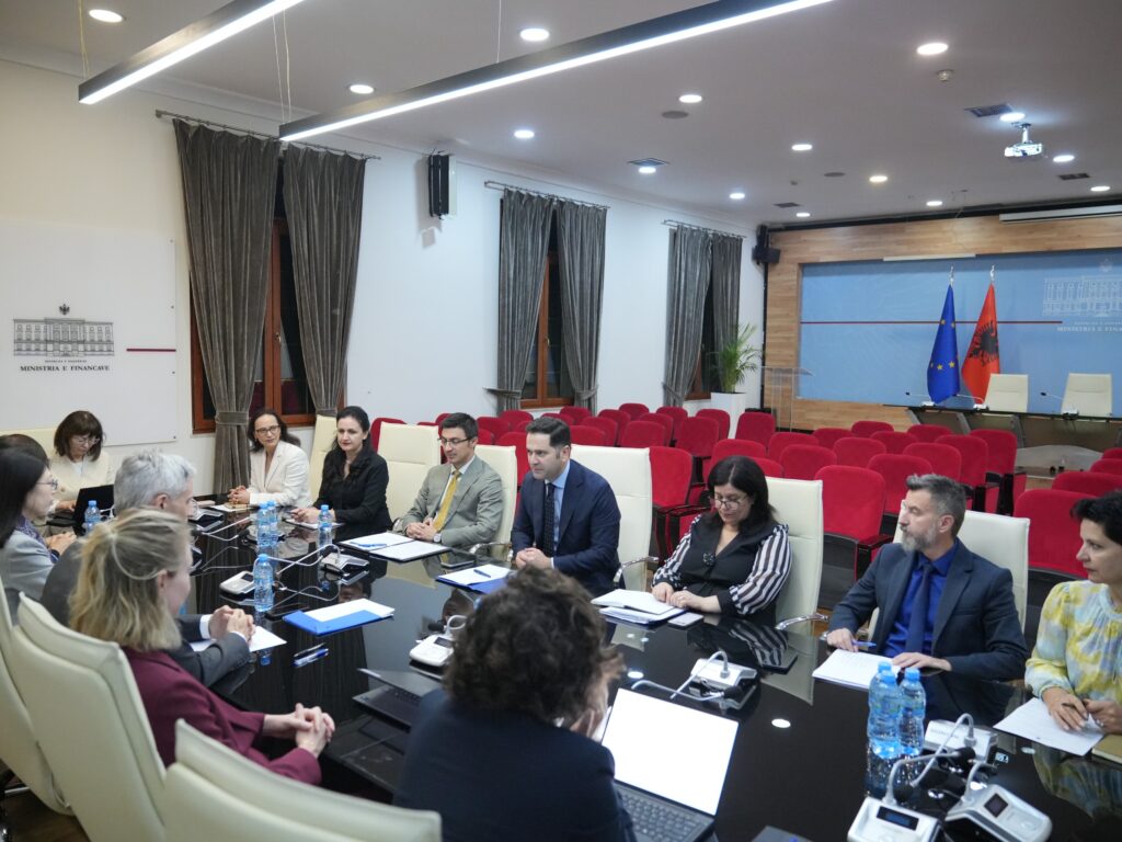 Petrit Malaj takon shefin e FMN së  Ekonomia shqiptare vijon rritjen dhe stabilitetin