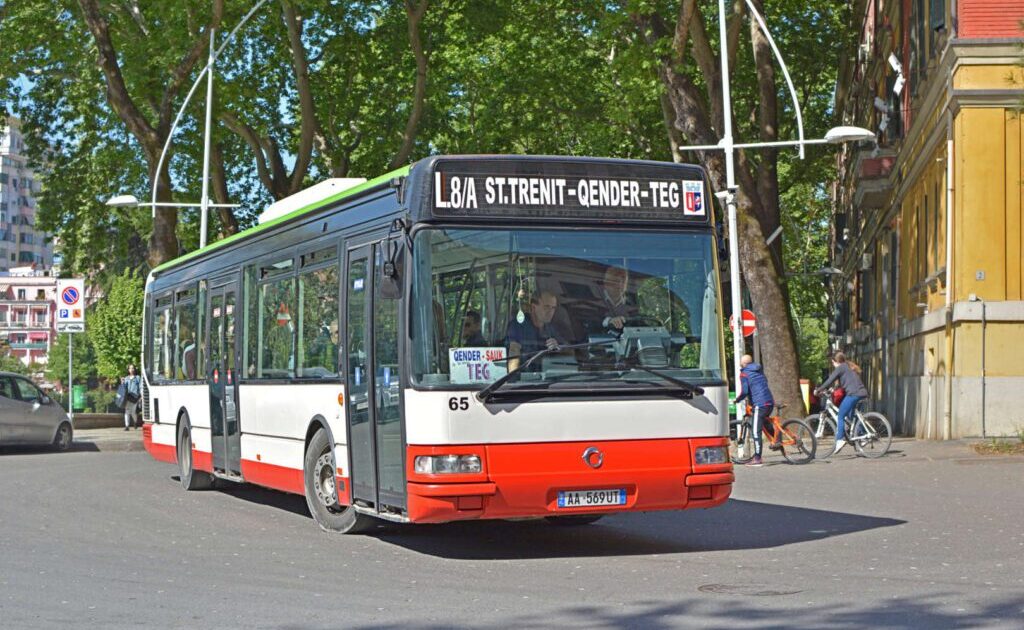 nga detyrimi për