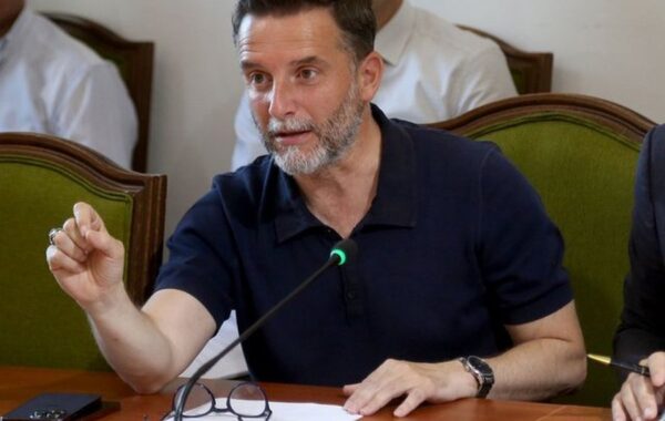 Ajo e ka të lehtë