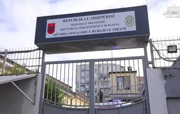 në spitalin e burgjeve