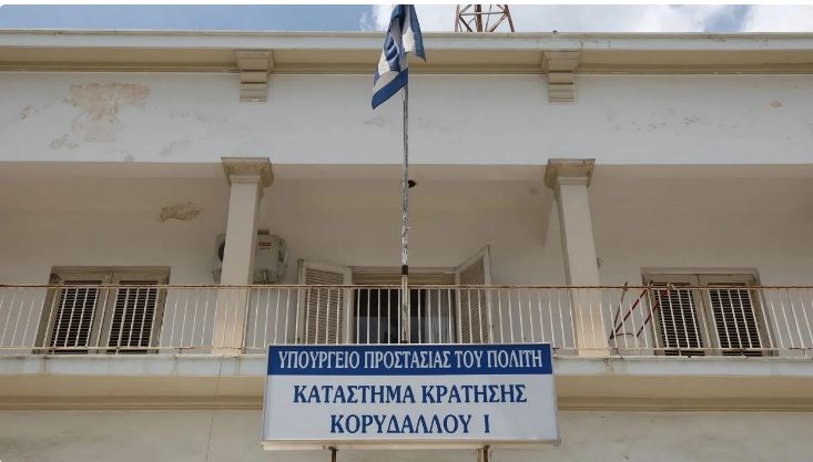 Në burg po shpërndaheshin ushqime, shqiptari