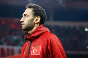 Turqia jashtë Kupës së Botës, Calhanoglu: