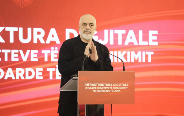 Nga kabllot në ajër, te kryebashkiakët