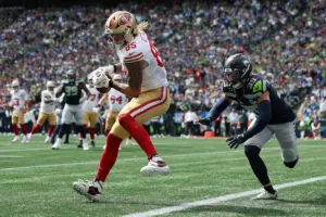 Stadiumet e NFL ndërruan tapetin sintetik me bar për Kupën e Botës 2026 — debate mbi një ndryshim të përhershëm