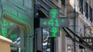 Vala e të nxehtit në Francë vazhdon  që nga mesi i qershorit 74 vdekje