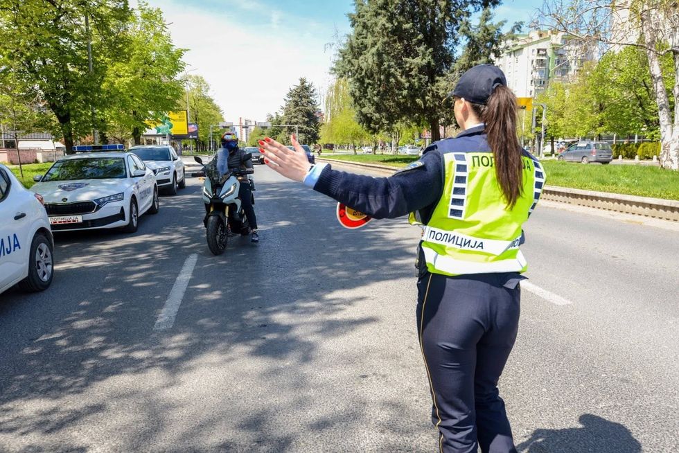 Policia me aksione të përforcuara  mbi 1500 shkelje nga drejtuesit e motoçikletave  mopedëve dhe trotinetëve elektrikë