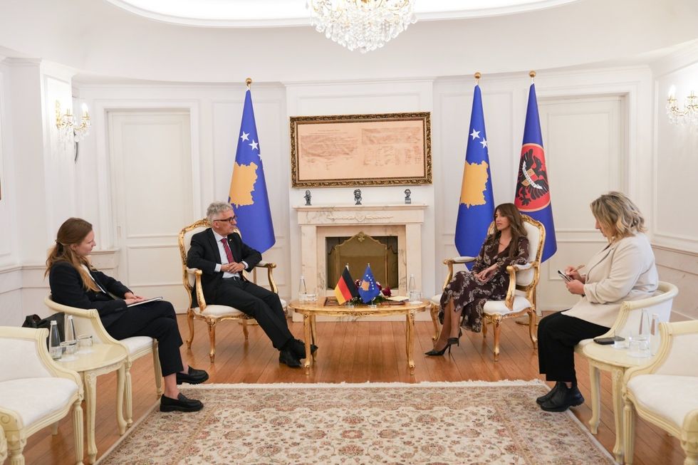 Haxhiu takoi ambasadorin Rudolph  theksohet partneriteti strategjik Kosovë Gjermani
