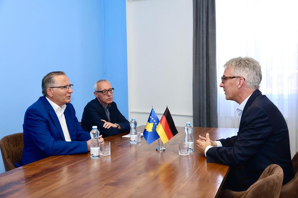 Hamza takohet me ambasadorin e Gjermanisë  rikonfirmoi përkushtimin e PDK së për formimin e institucioneve qeverisëse