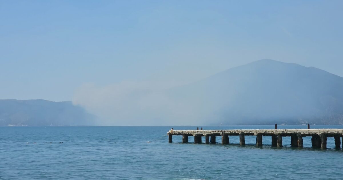 të Karaburunit,