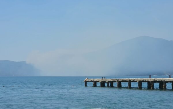 të Karaburunit,