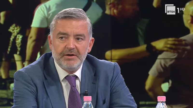  Protesta nuk ka një zë publik   Blendi Klosi  S po artikulohet se çfarë kërkohet  vuajnë nga mungesa e një mesazhi