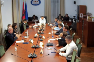 Të ulet mosha e pensionit