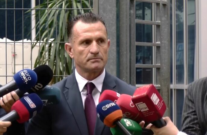 Avokati: Vendimi për Metën pas kafazit