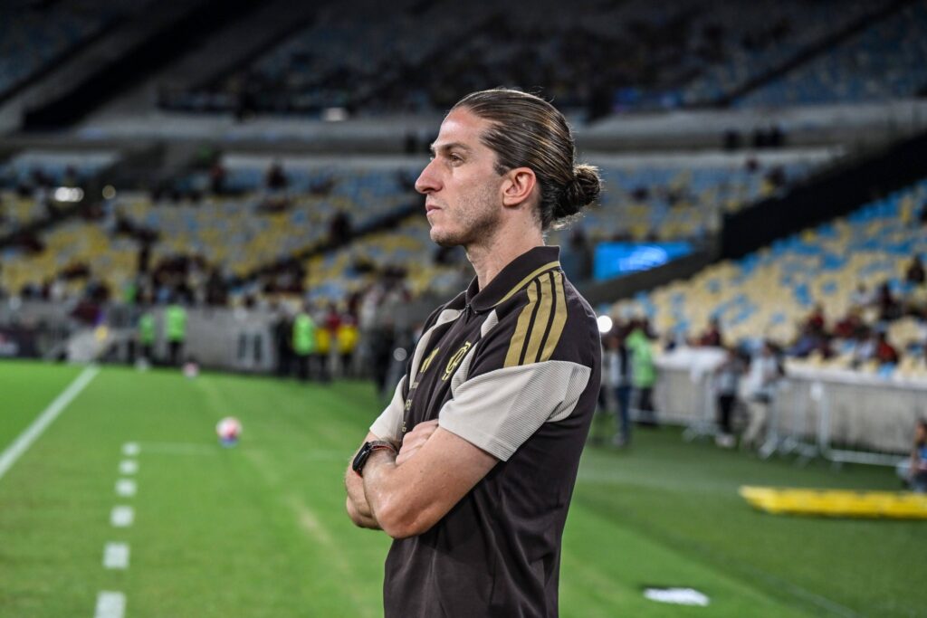 Filipe Luis s ka licencë për të stërvitur në Europë  Monaco e gatshme të paguajë gjobë 25 mijë € për ndeshje