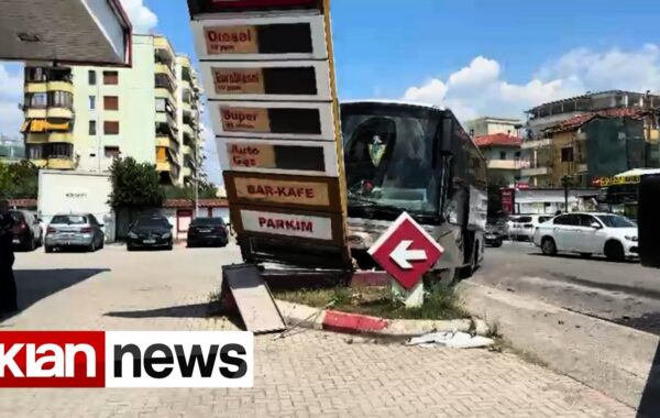 Ekskursioni shkon keq, autobusi me nxënës