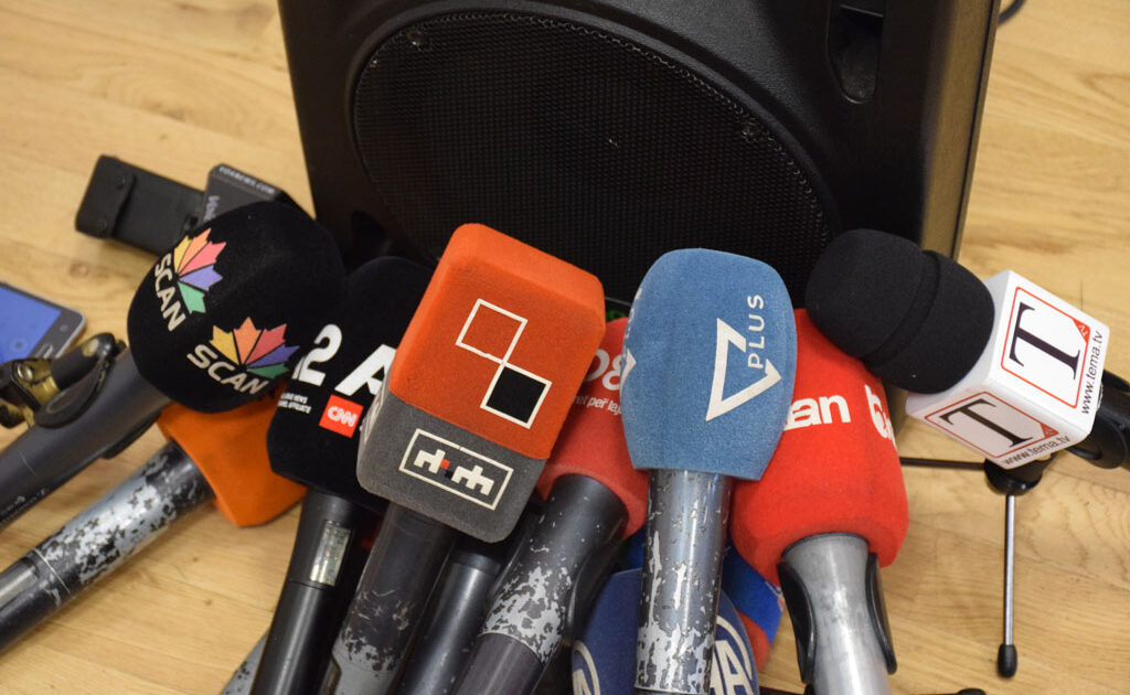 Kamerat ndalohen në gjyqe | Televizionet