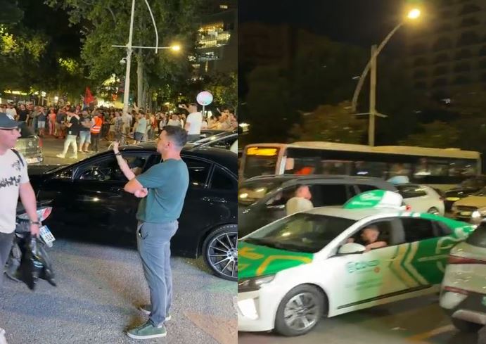 Protestuesit marshojnë në rrugët e Tiranës  drejtuesit e mjeteve solidarizohen me ta  VIDEO 