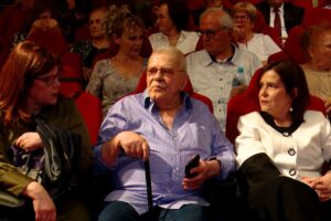 Një dokumentar për Robert Ndrenikën